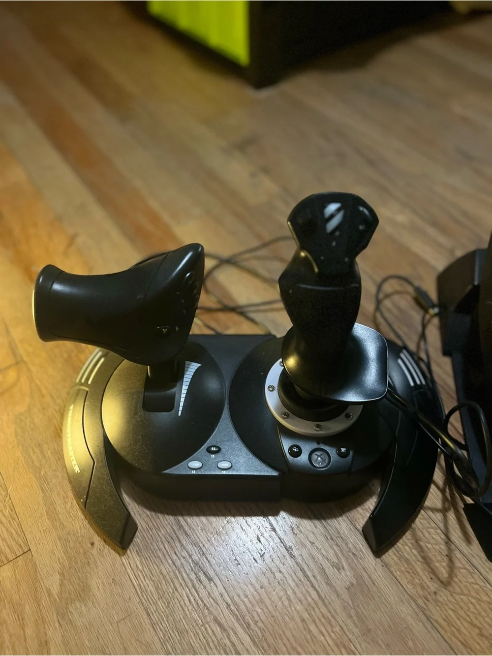 🔥Thrustmaster Black Flight Yoke, Rudder Pedals & Joystick Bundle - Black